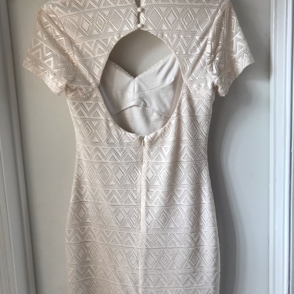 Dress - Picture 3 of 3